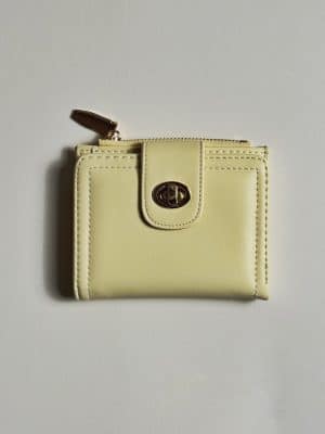 Monedero  amarillo pastel
